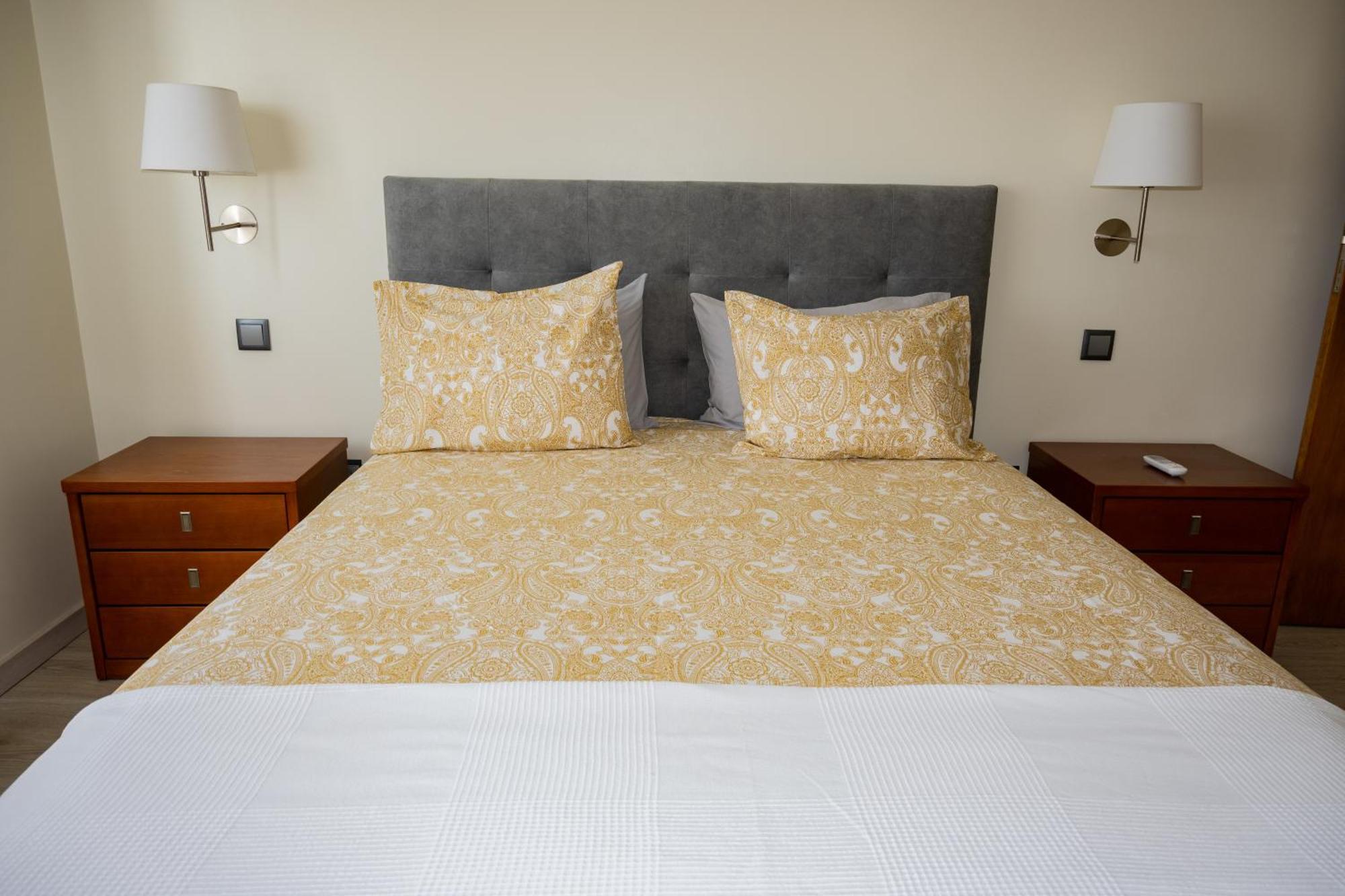 Cabo Da Vila Guesthouse Ribeira Grande Esterno foto